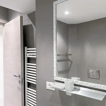 Al 54 Apartment *